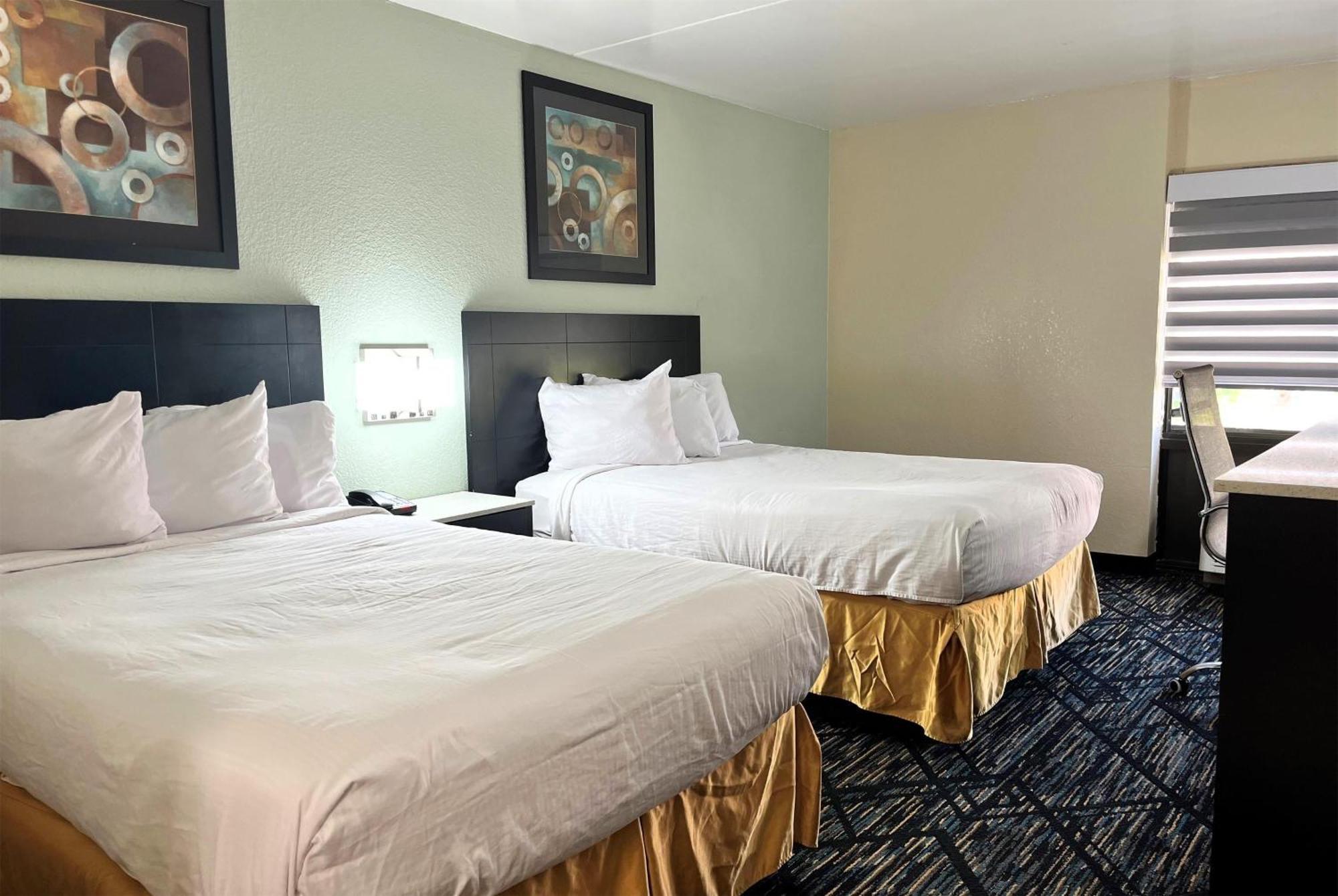 Baymont By Wyndham Cincinnati שרונוויל מראה חיצוני תמונה